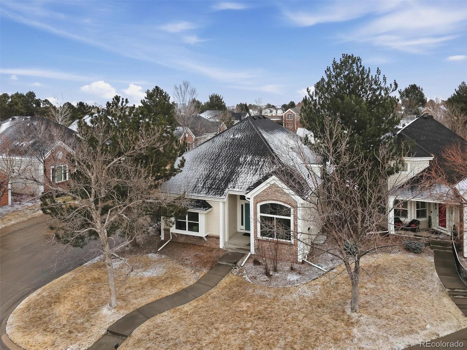 1011 s valentia street, Denver sold home. Closed on 2026-04-03 for $805,000.