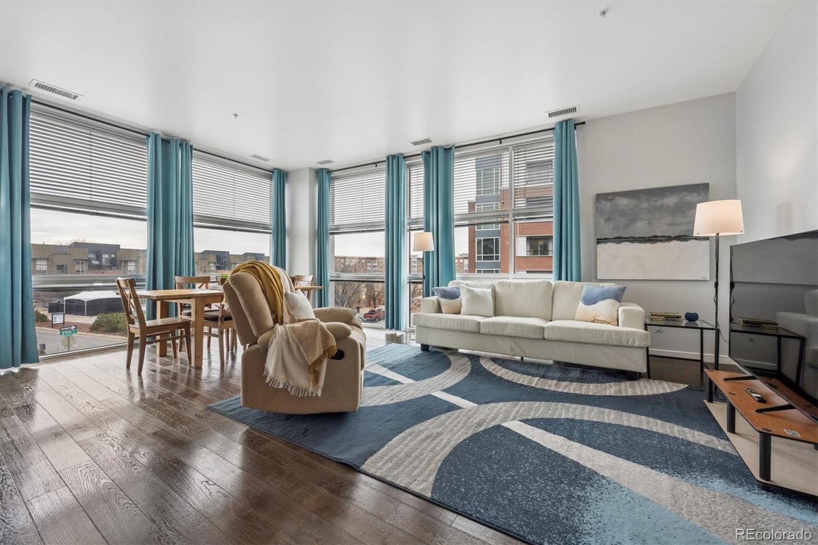 Central Park Denver Condo / Townhome | MLS #: 63304202958  Syracuse Street 317, Denver Beds: 1 Baths: 1 Price: $392,500