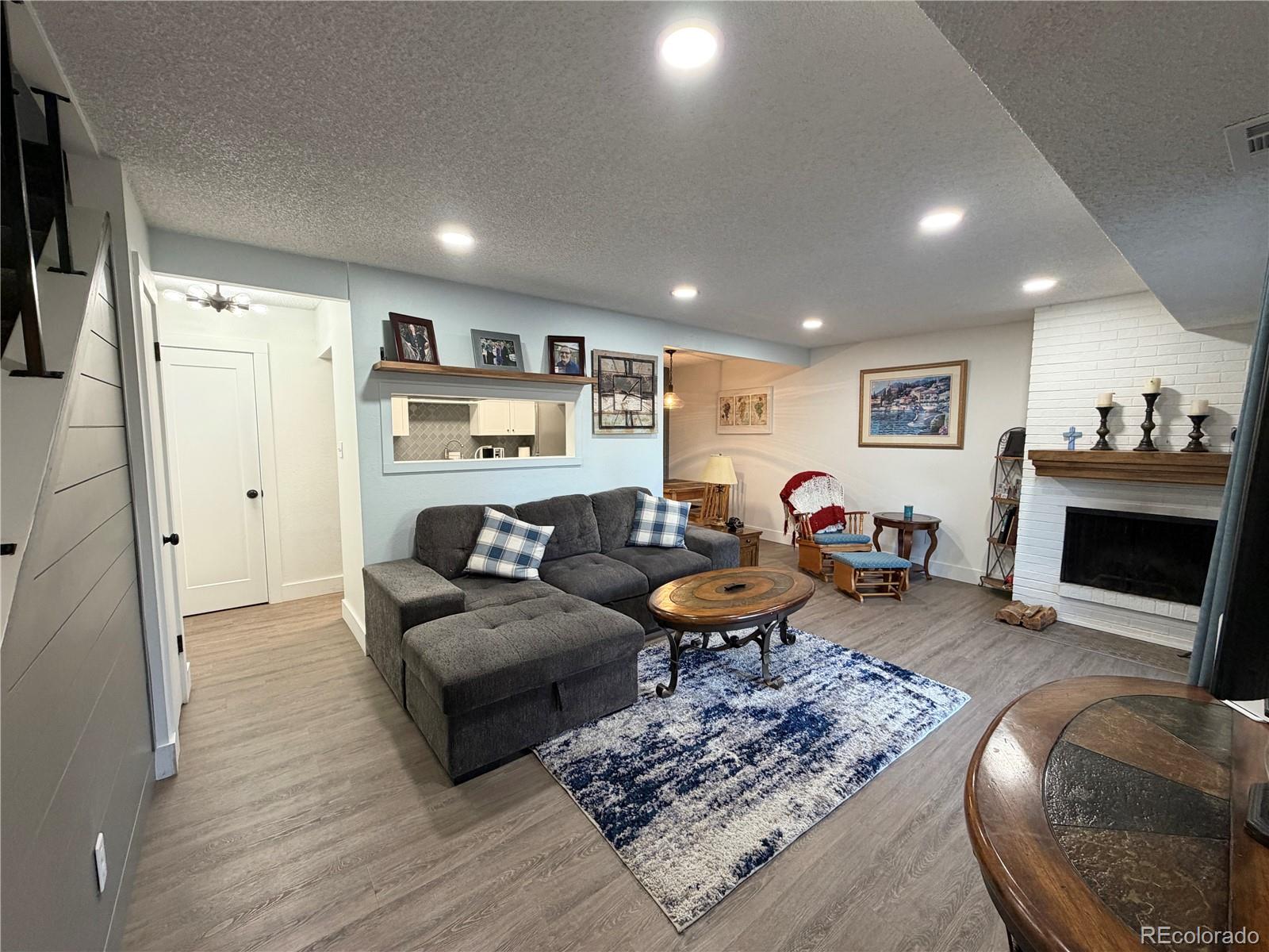 Hiland Hills Denver Condo / Townhome | MLS #: 70836187995 E Mississippi Avenue J10, Denver Beds: 2 Baths: 2 Price: $274,000