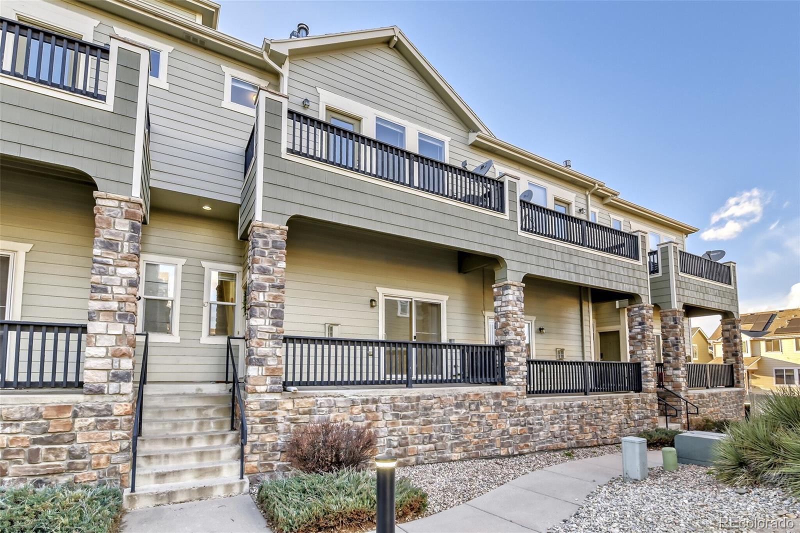  Commerce City Condo / Townhome | MLS #: 426471211250  Florence Street 19C, Commerce City Beds: 2 Baths: 3 Price: $335,000