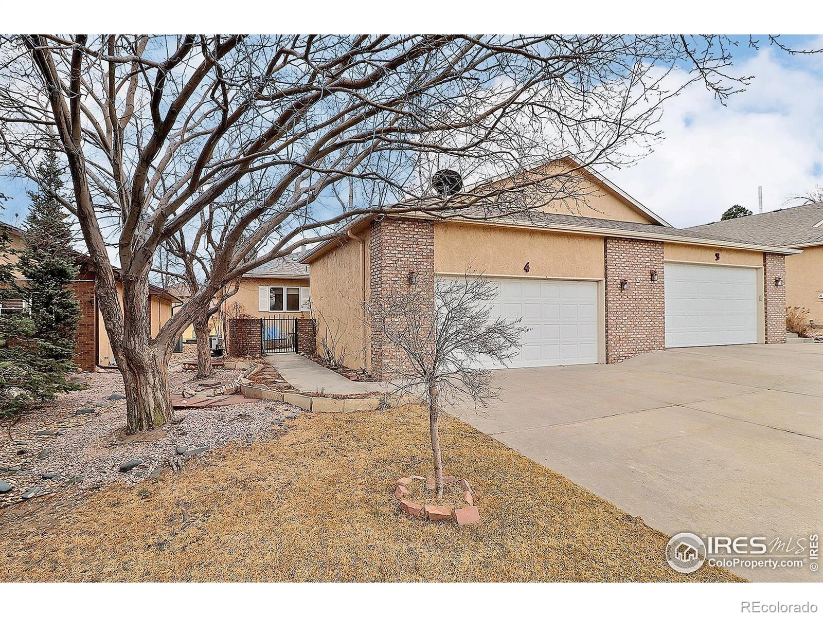 1001 43rd avenue, Greeley sold home. Closed on 2026-04-01 for $350,000.