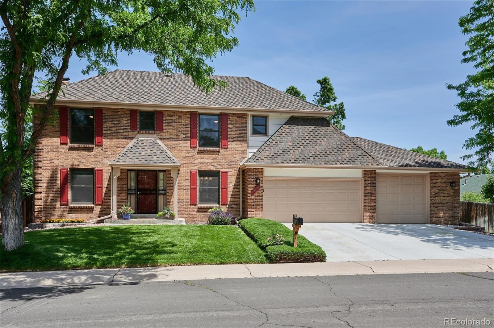 Ptarmigan Park Aurora Home | MLS #: 654915512593 E Lasalle Place, Aurora Beds: 4 Baths: 4 Price: $669,000
