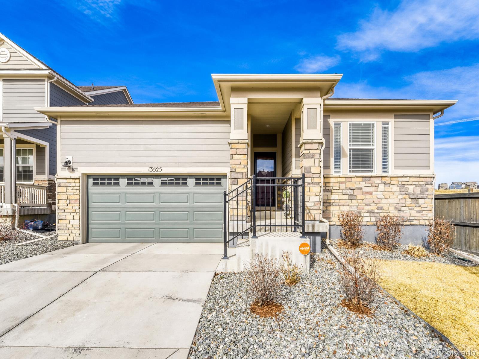 Parker Home | MLS #: 464327413525  Tree Sparrow Lane, Parker Beds: 3 Baths: 2 Price: $615,000