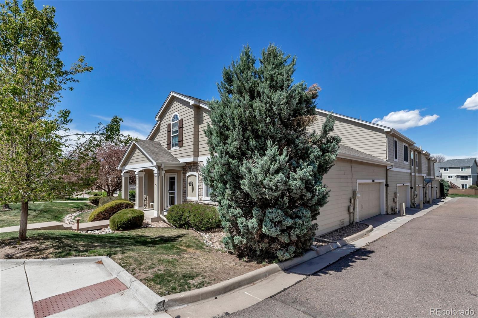  Highlands Ranch Condo / Townhome | MLS #: 65638706105  Trailhead Road , Highlands Ranch Beds: 4 Baths: 4 Price: $595,000