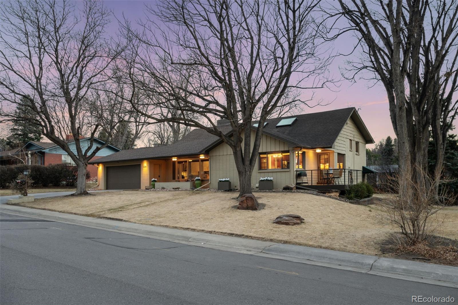 Applewood View Lakewood Home | MLS #: 218280711720 W 22nd Place, Lakewood Beds: 4 Baths: 4 Price: $1,060,000