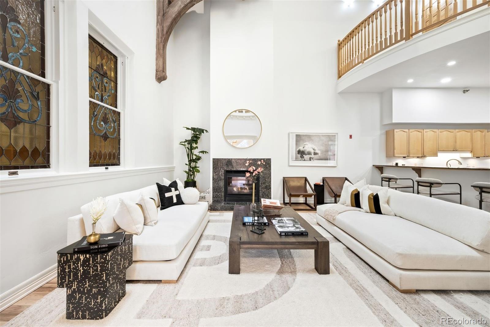 225 n lincoln street, Denver sold home. Closed on 2026-06-02 for $835,000.