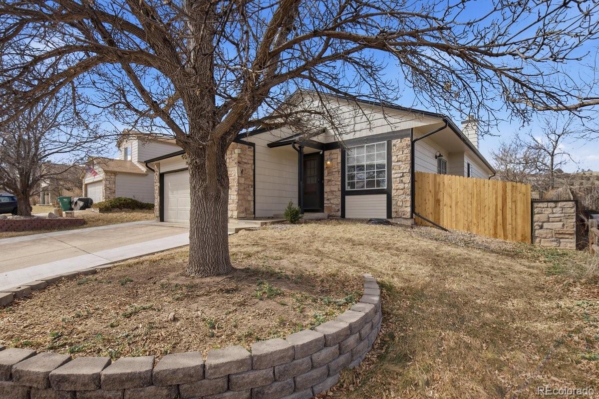 Roxborough Littleton Home | MLS #: 56769537871  Jared Way, Littleton Beds: 3 Baths: 3 Price: $569,000