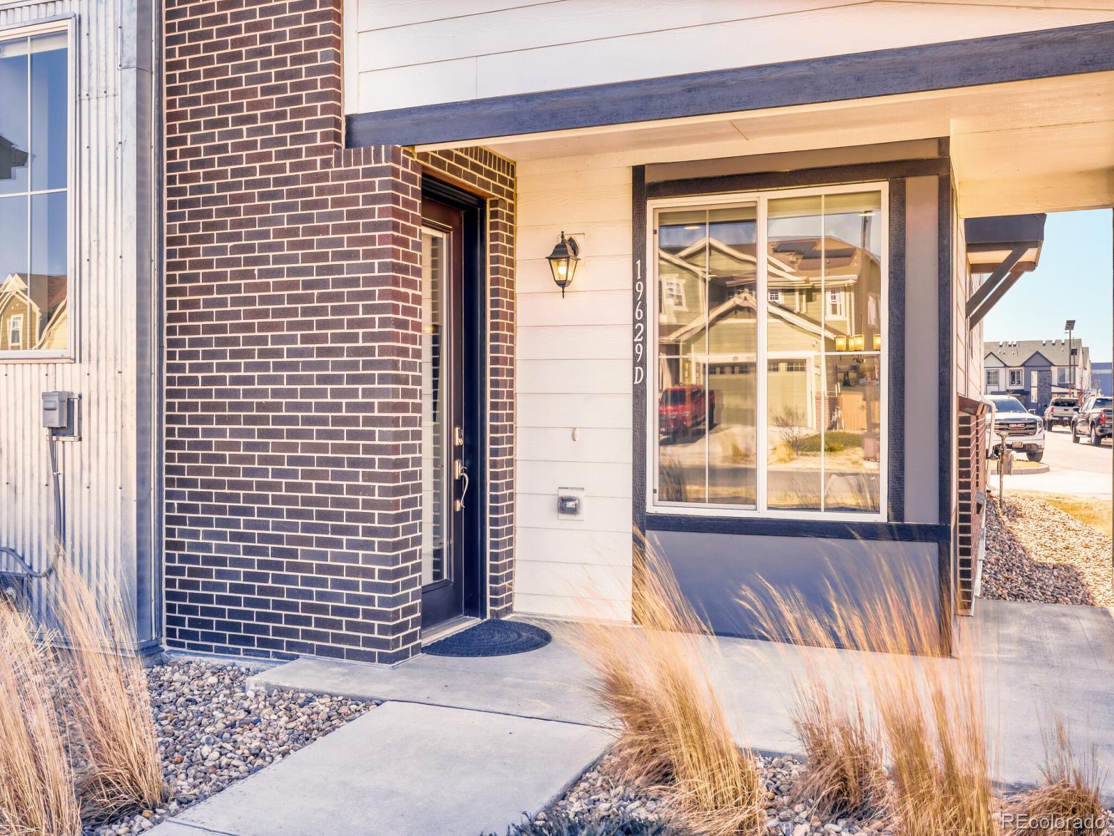Candelas Arvada Condo / Townhome | MLS #: 910782819629 W 93rd Drive D, Arvada Beds: 3 Baths: 3 Price: $517,000