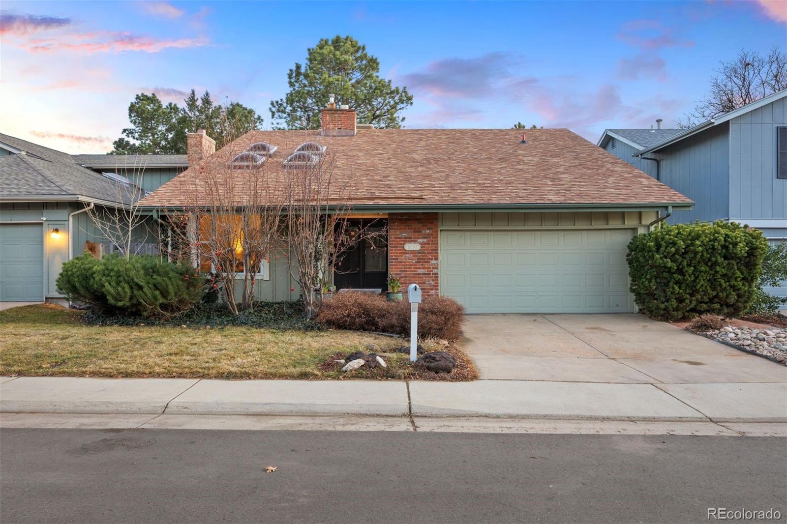 12135 e amherst circle, Aurora sold home. Closed on 2026-04-01 for $545,000.