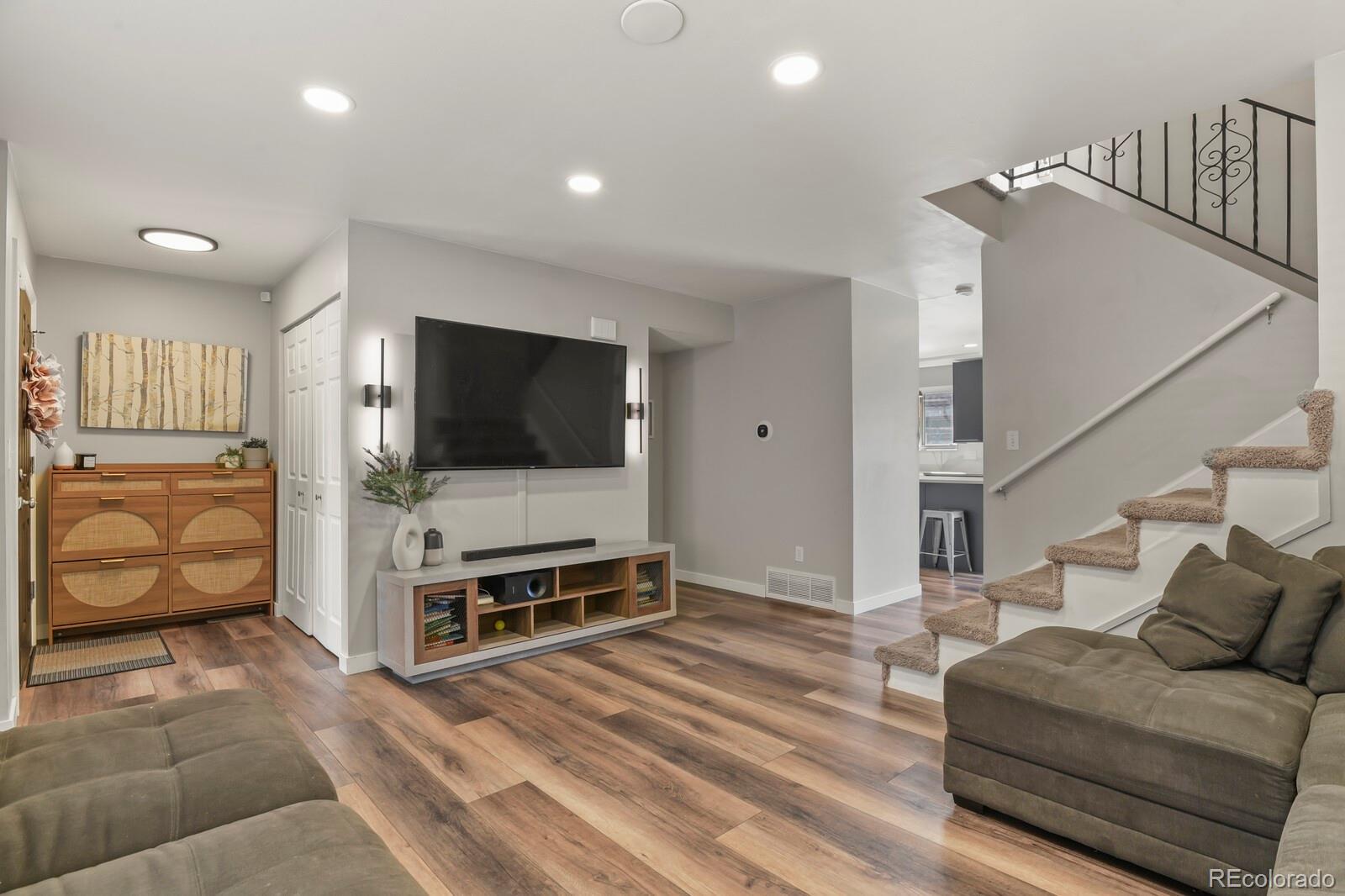  Centennial Condo / Townhome | MLS #: 86500106737 S Race Street , Centennial Beds: 3 Baths: 3 Price: $399,900