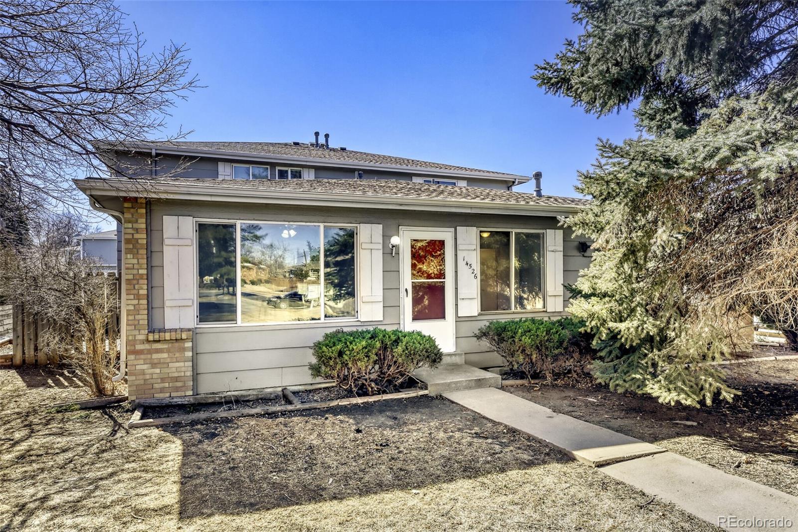 Summerfield Villas Aurora Condo / Townhome | MLS #: 941990414526 E 13th Avenue , Aurora Beds: 3 Baths: 2 Price: $270,000