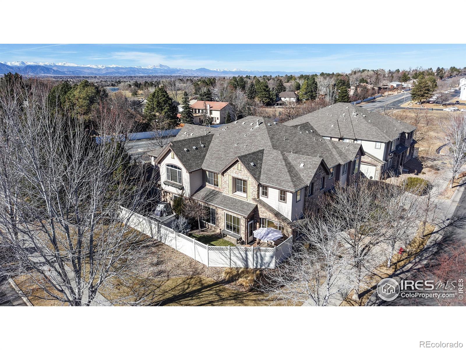 11397  navajo circle, Westminster sold home. Closed on 2026-04-15 for $487,000.