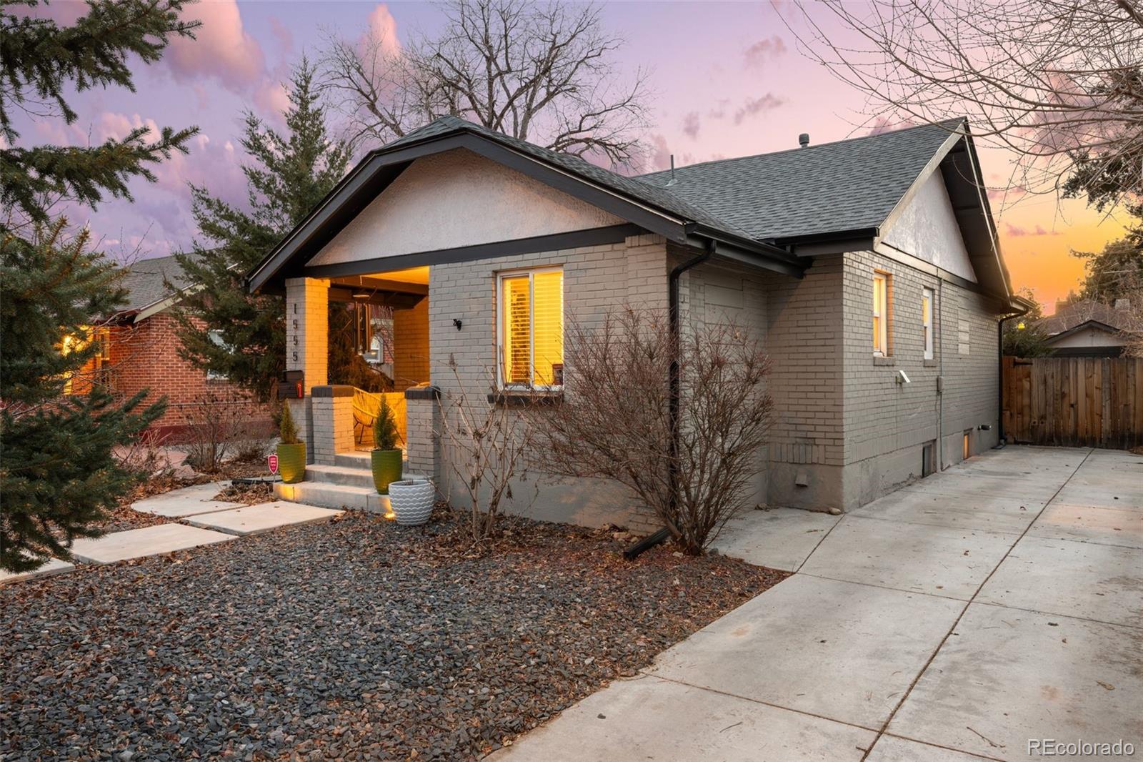 1555  rosemary street, Denver sold home. Closed on 2026-05-22 for $545,000.