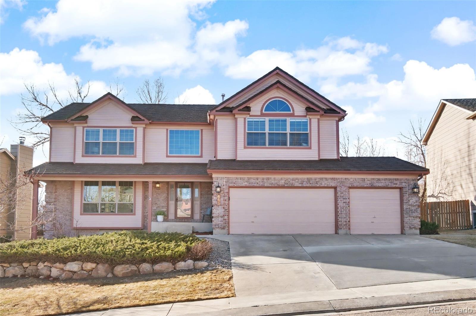 Broadmoor Glen Colorado Springs Home | MLS #: 4889577665  Robinglen Court, Colorado Springs Beds: 6 Baths: 4 Price: $775,000