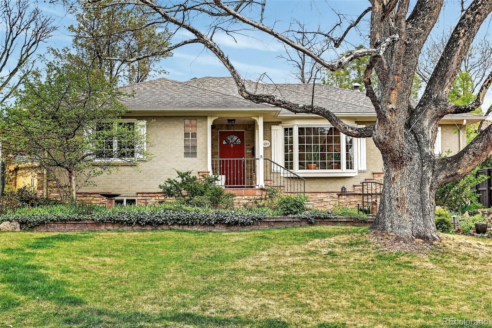 24 n ash street, Denver sold home. Closed on 2026-05-14 for $1,400,000.