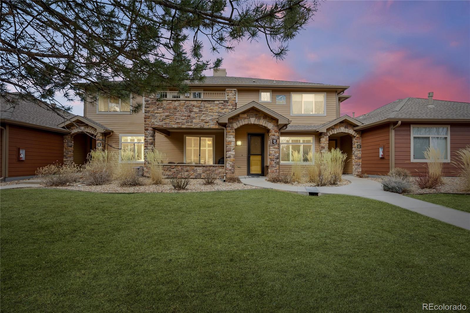 8649 gold peak drive, Highlands Ranch sold home. Closed on 2026-04-10 for $486,750.