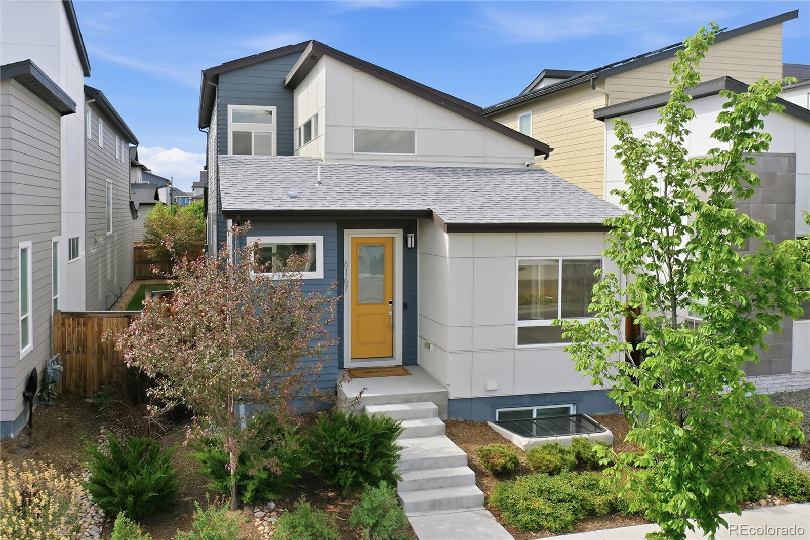 Central Park Denver Home | MLS #: 35714416167 N Dallas Way, Denver Beds: 4 Baths: 4 Price: $839,900