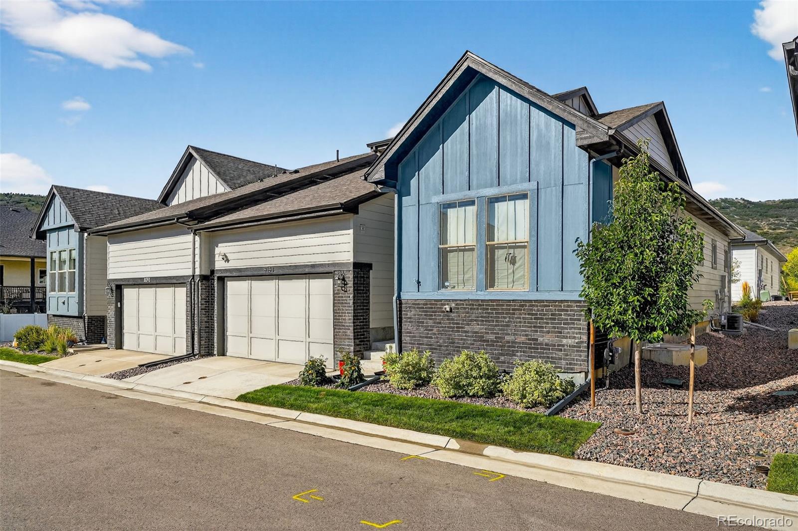 Ken Caryl Littleton Home | MLS #: 80637248283 S Queen Street, Littleton Beds: 4 Baths: 3 Price: $829,900