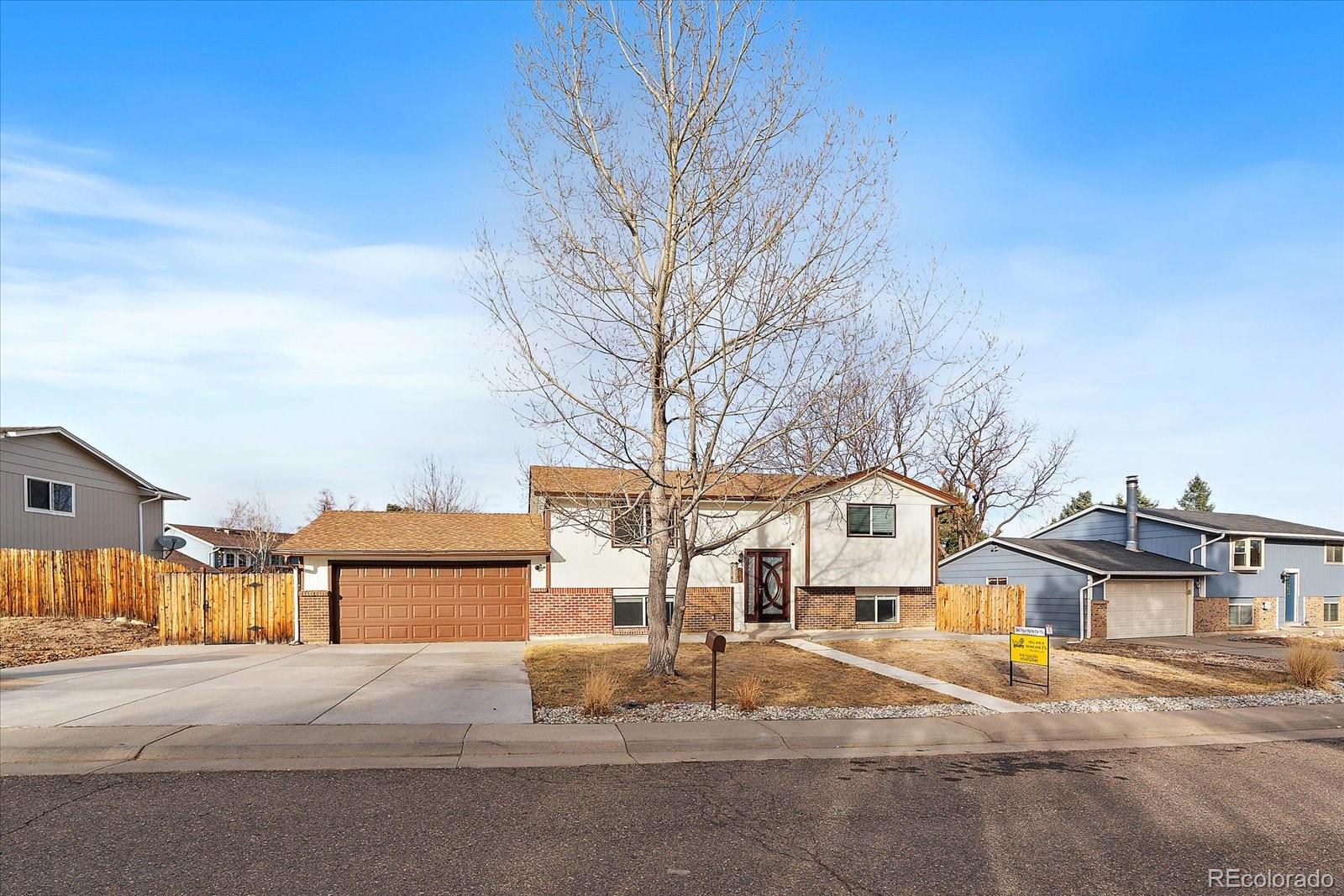  Lone Tree Home | MLS #: 3062404181  Dianna Drive, Lone Tree Beds: 5 Baths: 2 Price: $554,000