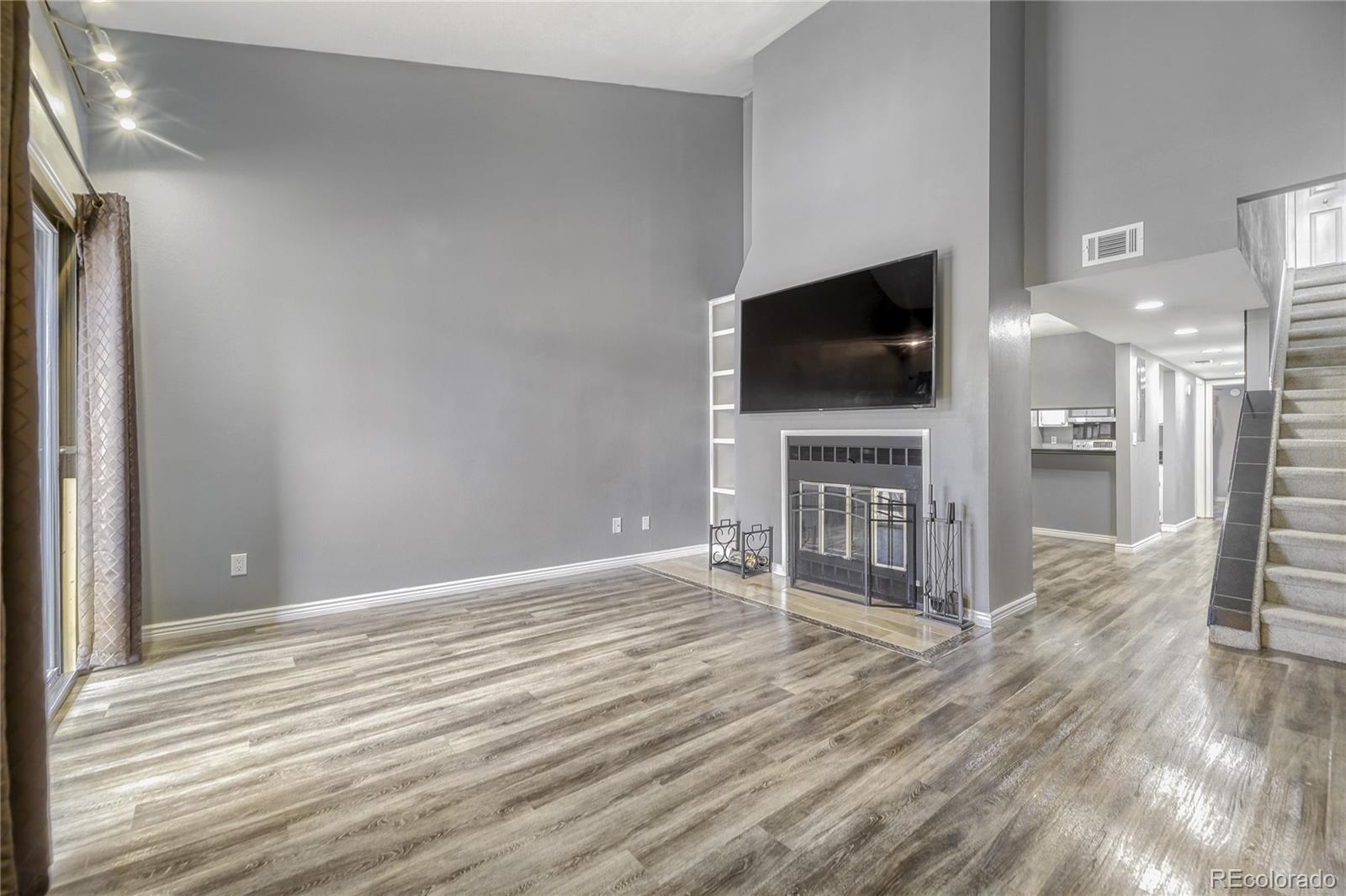 Four Mile Village Denver Condo / Townhome | MLS #: 1756355540 S Forest Street 202, Denver Beds: 2 Baths: 2 Price: $349,000