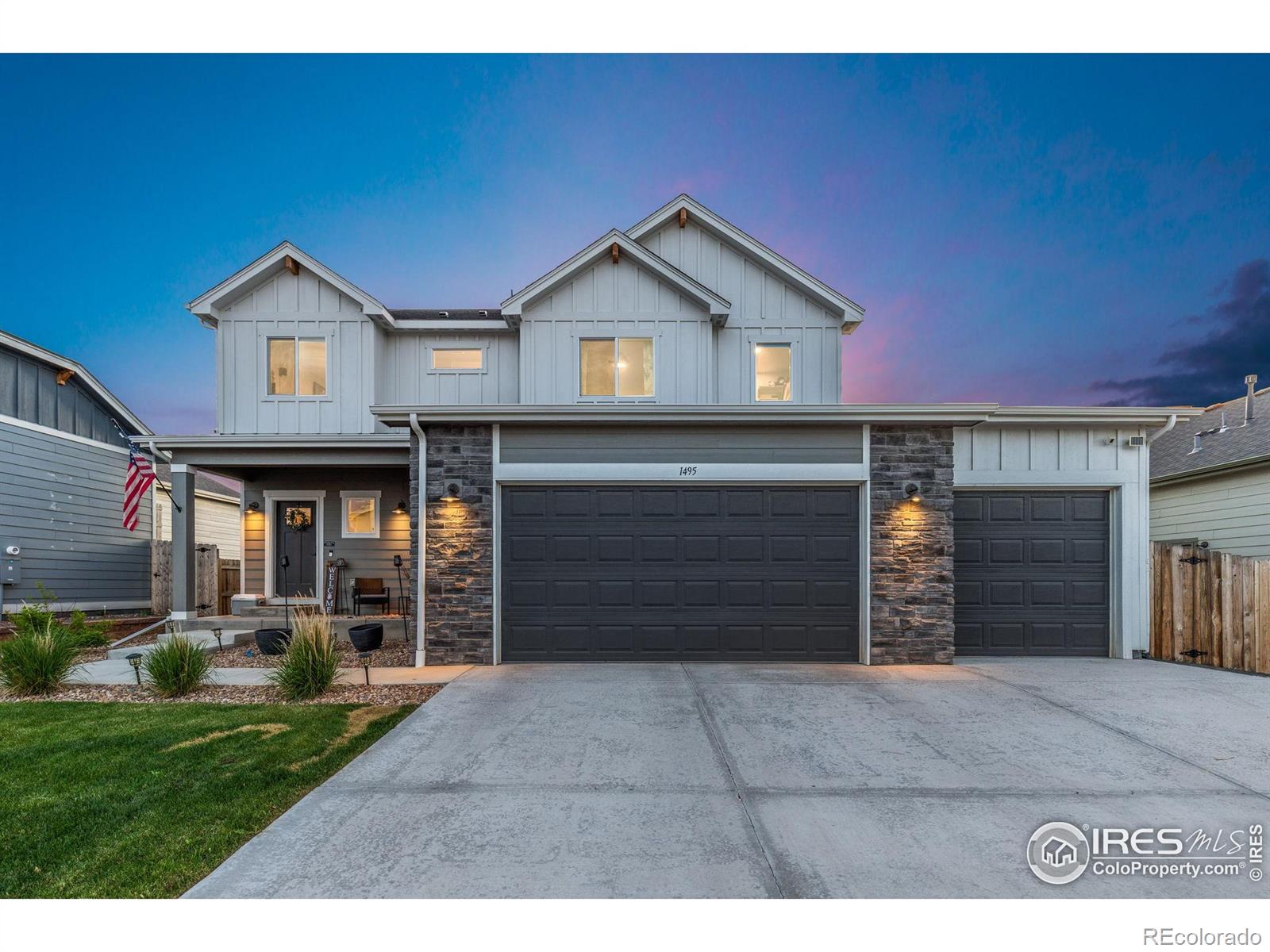 Sunfield Milliken Home | MLS #: 45678910522511495 S Sunfield Drive, Milliken Beds: 4 Baths: 4 Price: $579,500