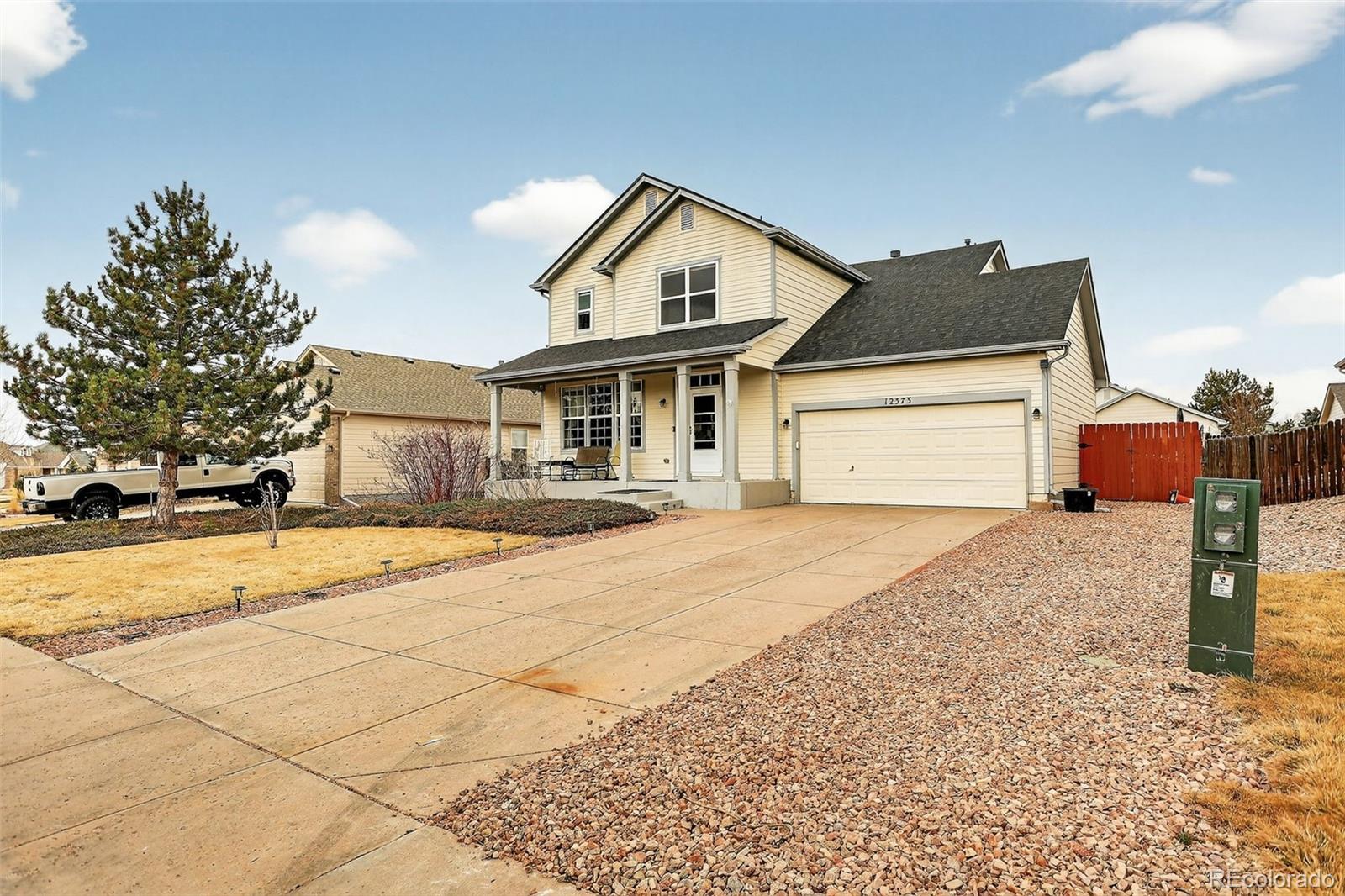  Peyton Home | MLS #: 395972012573  Pine Valley Circle, Peyton Beds: 3 Baths: 3 Price: $400,000