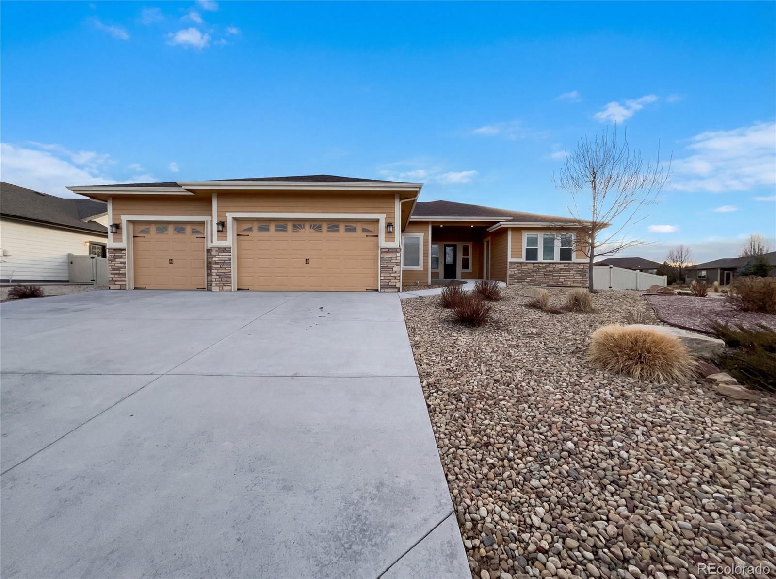  Windsor Home | MLS #: 35263847401  Turnbull Court, Windsor Beds: 5 Baths: 4 Price: $795,000