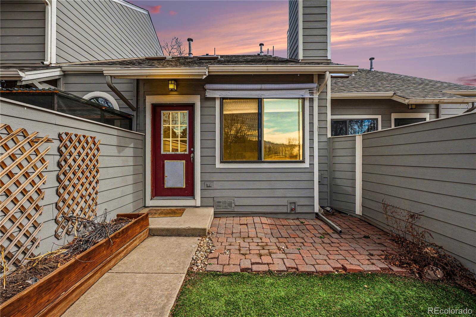 297 s taft court, Louisville sold home. Closed on 2026-03-20 for $320,000.