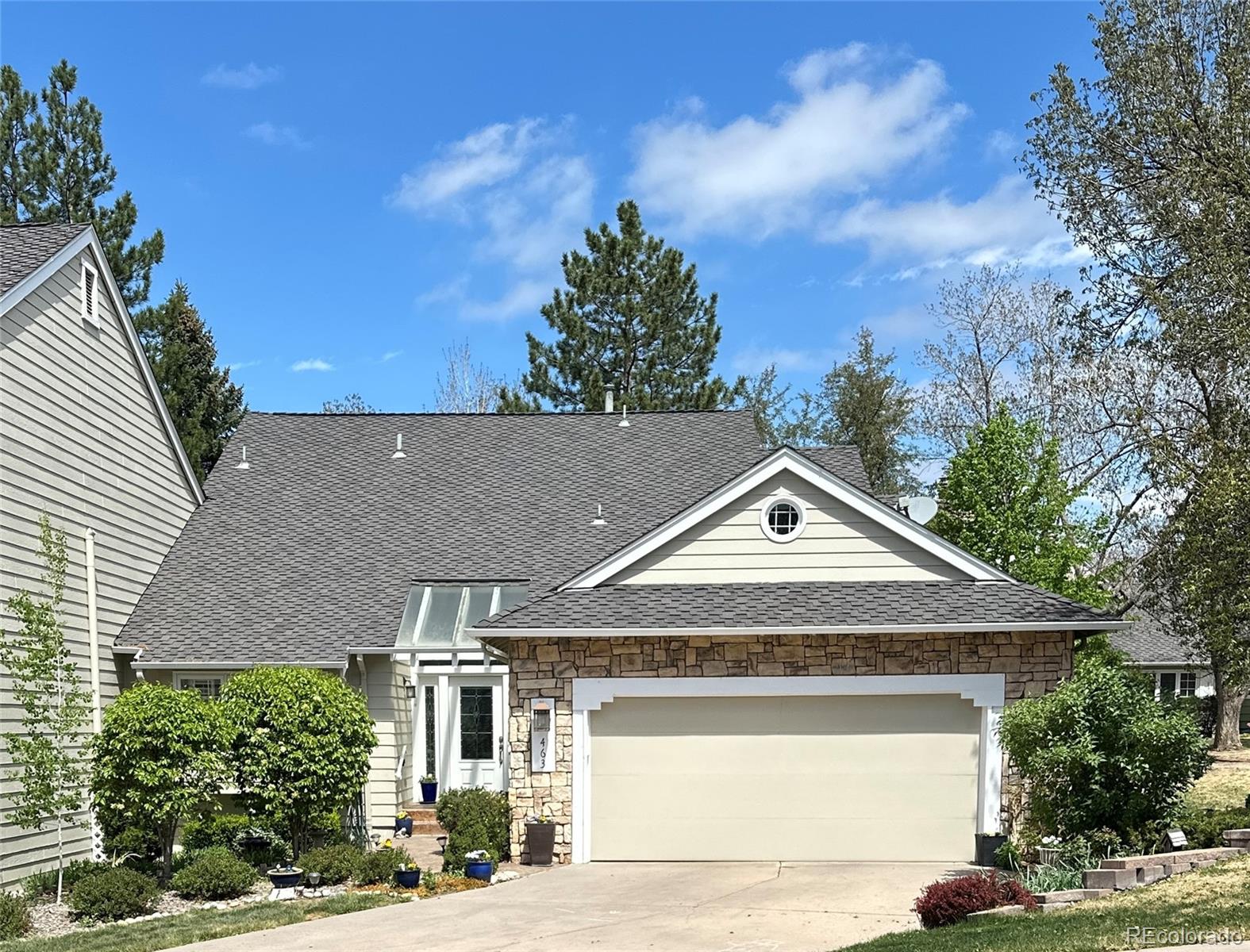 Stoney Brook Denver Home | MLS #: 46662898505 E Temple Drive, Denver Beds: 3 Baths: 4 Price: $700,000
