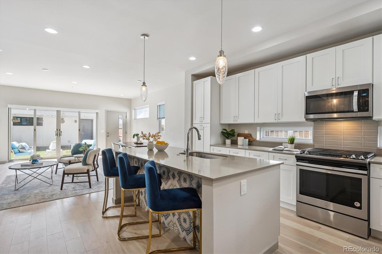 Du Denver Home | MLS #: 31386852675 S Acoma Street, Denver Beds: 4 Baths: 4 Price: $879,900