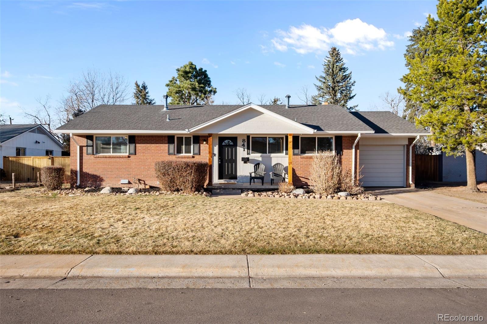 841 e oakwood avenue, Centennial sold home. Closed on 2026-03-31 for $662,000.