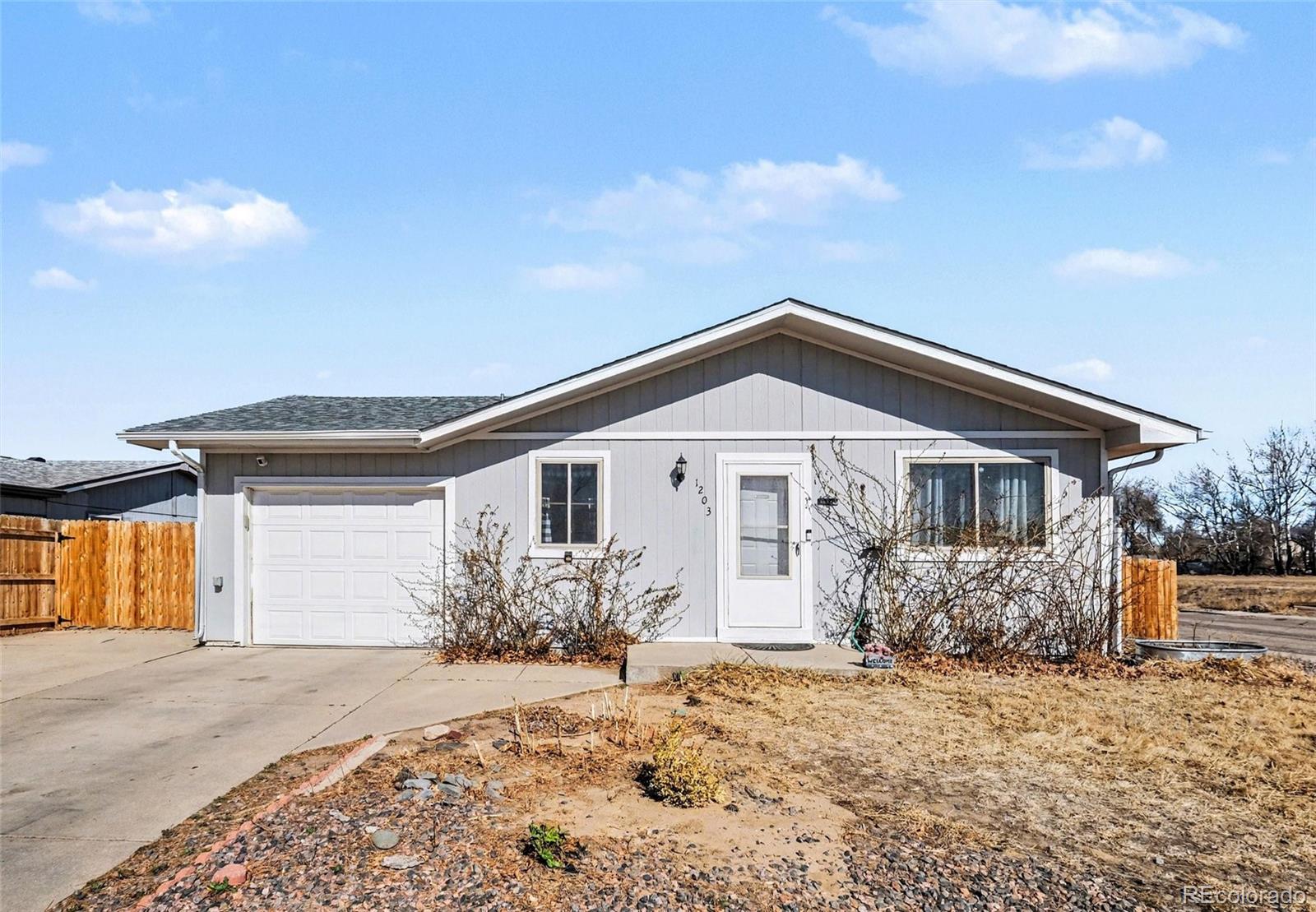 1203  stage drive, Fort Lupton sold home. Closed on 2026-04-16 for $355,000.