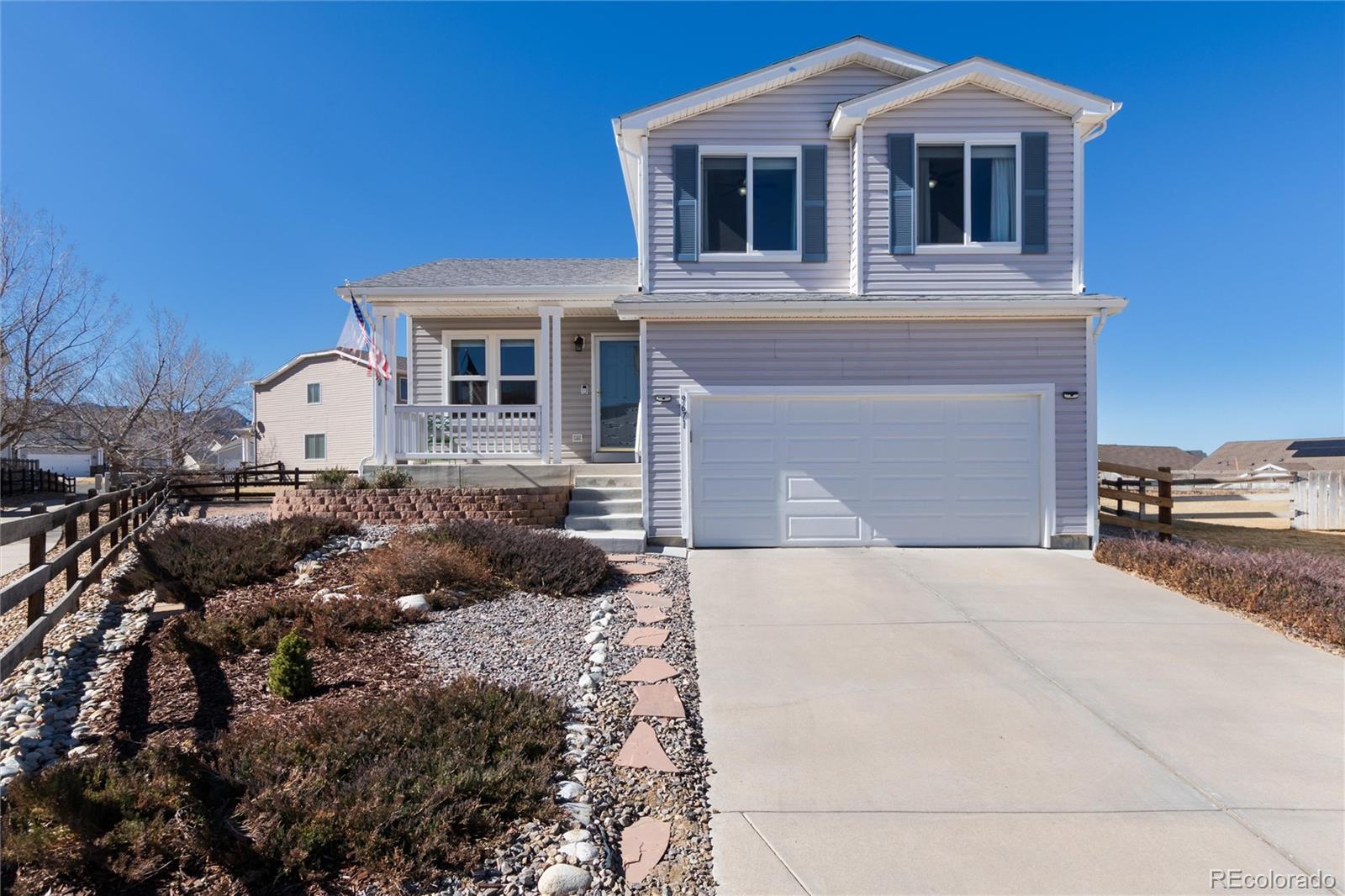 Roxborough Littleton Home | MLS #: 24733399671  Bighorn Way, Littleton Beds: 3 Baths: 3 Price: $550,000