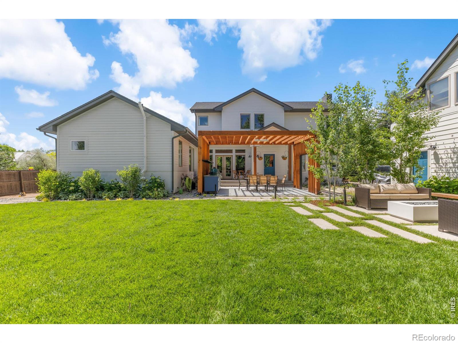 1885  quince avenue, boulder sold home. Closed on 2026-06-04 for $2,687,750.