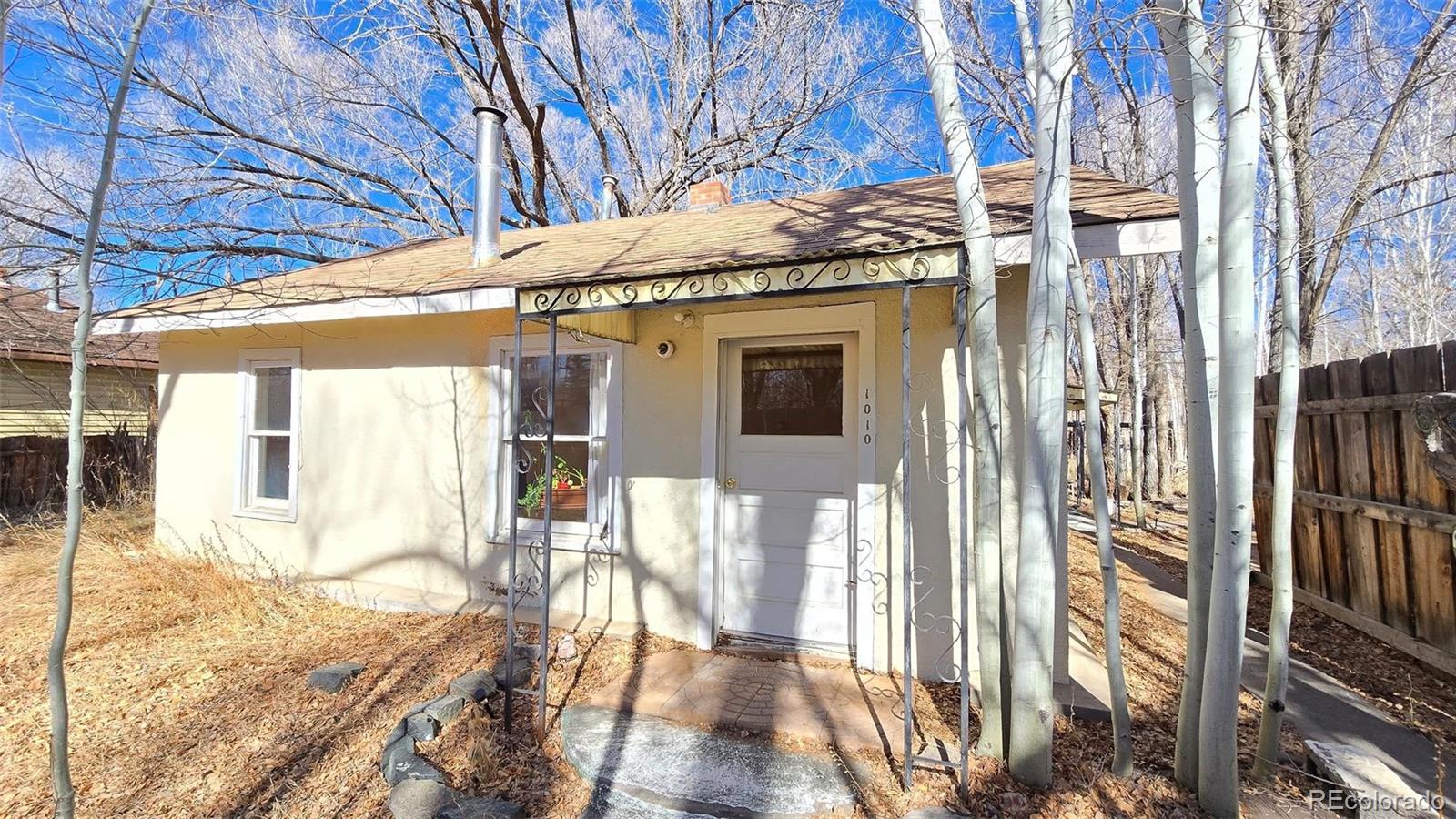 1010 san juan avenue, Saguache sold home. Closed on 2026-04-17 for $169,000.