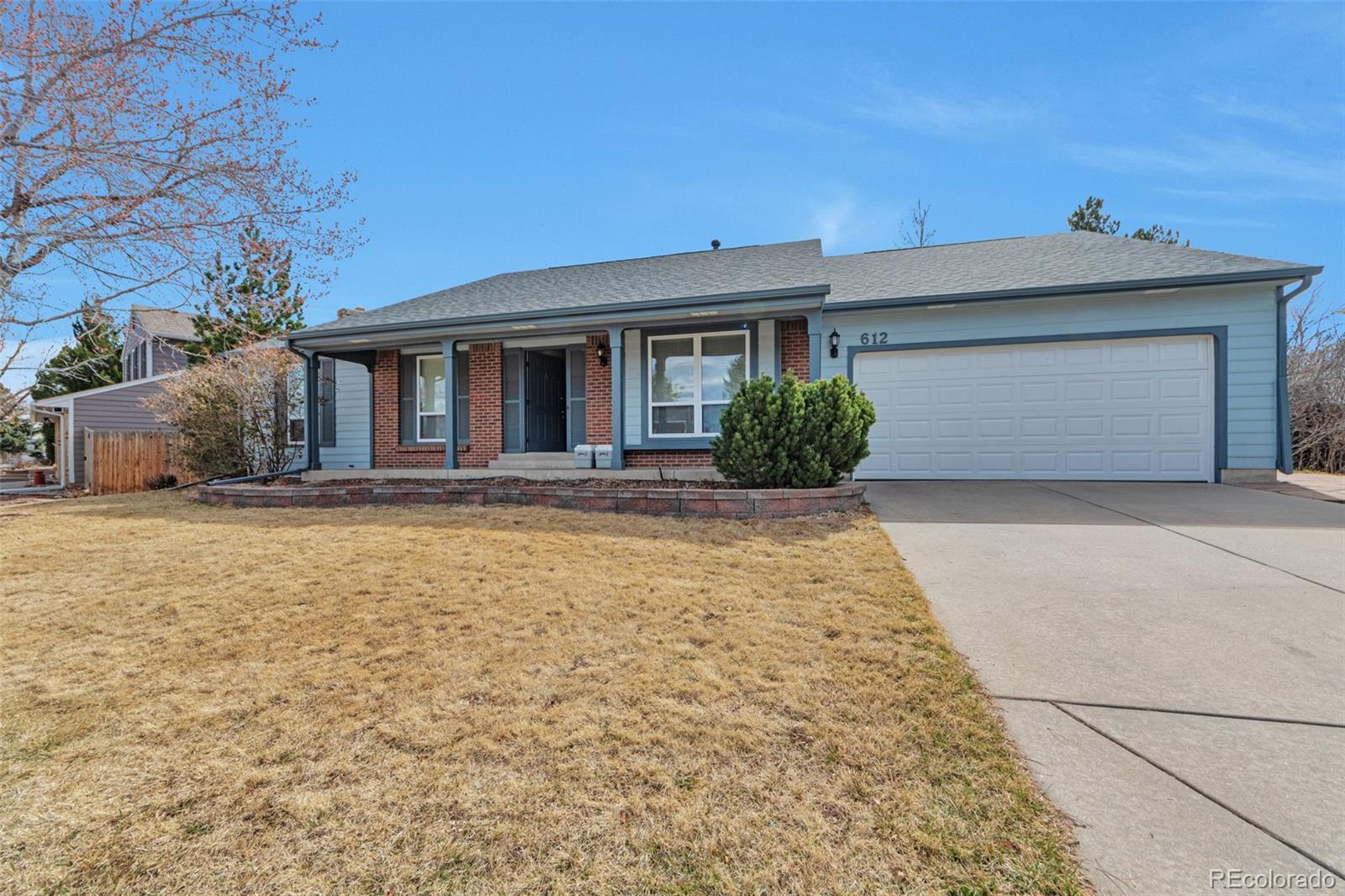 612 e nichols drive, Littleton sold home. Closed on 2026-04-24 for $595,000.