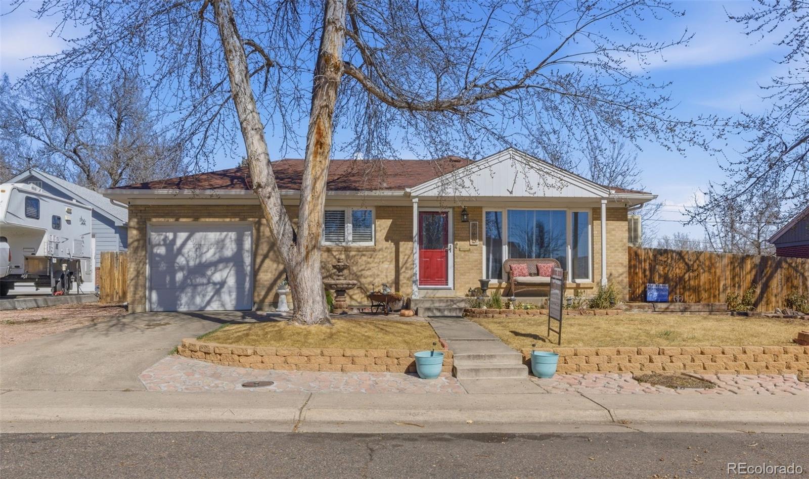  Northglenn Home | MLS #: 4907257265  Linda Sue Lane, Northglenn Beds: 4 Baths: 2 Price: $479,999