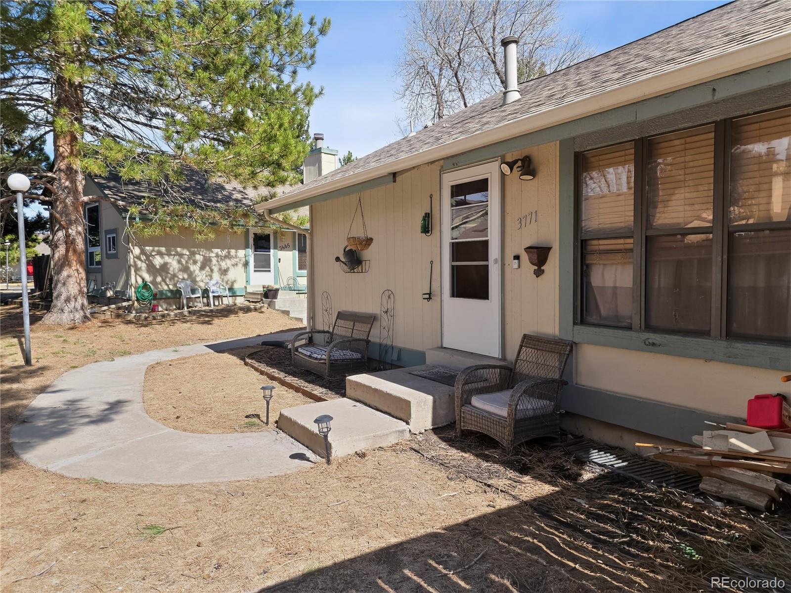 3771 s danube circle, Aurora sold home. Closed on 2026-05-22 for $260,000.
