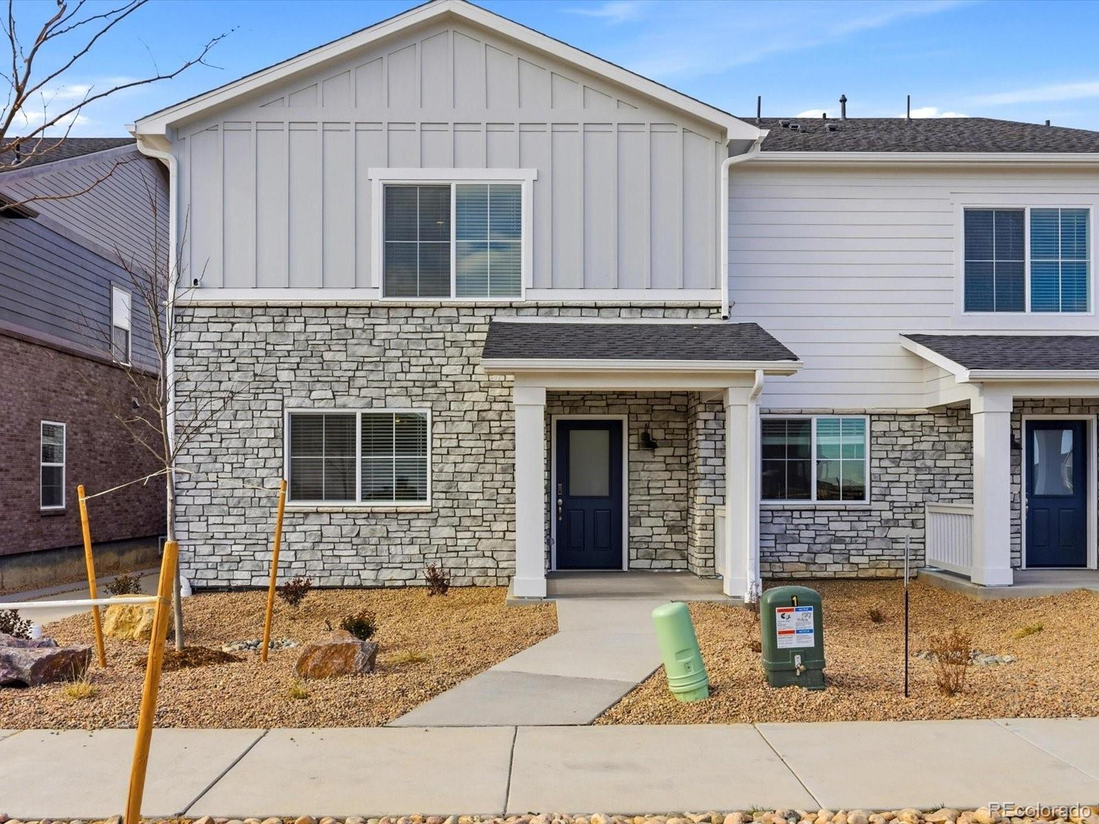 High Point Aurora Home | MLS #: 67345066527 N Nepal Street, Aurora Beds: 3 Baths: 3 Price: $459,990
