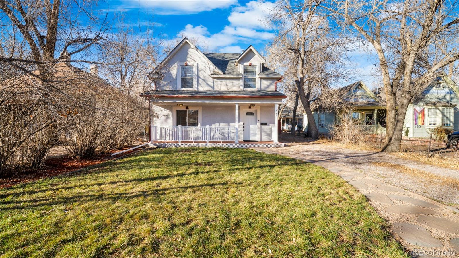 Central Colorado Springs Home | MLS #: 4868922428 E St Vrain , Colorado Springs Beds: 3 Baths: 2 Price: $438,000