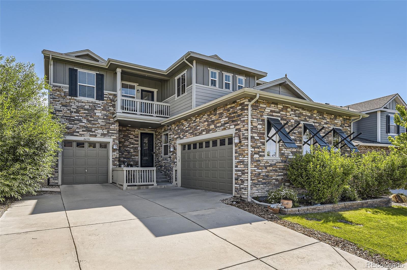 Southshore Aurora Home | MLS #: 699256226591 E Calhoun Place, Aurora Beds: 4 Baths: 4 Price: $815,000