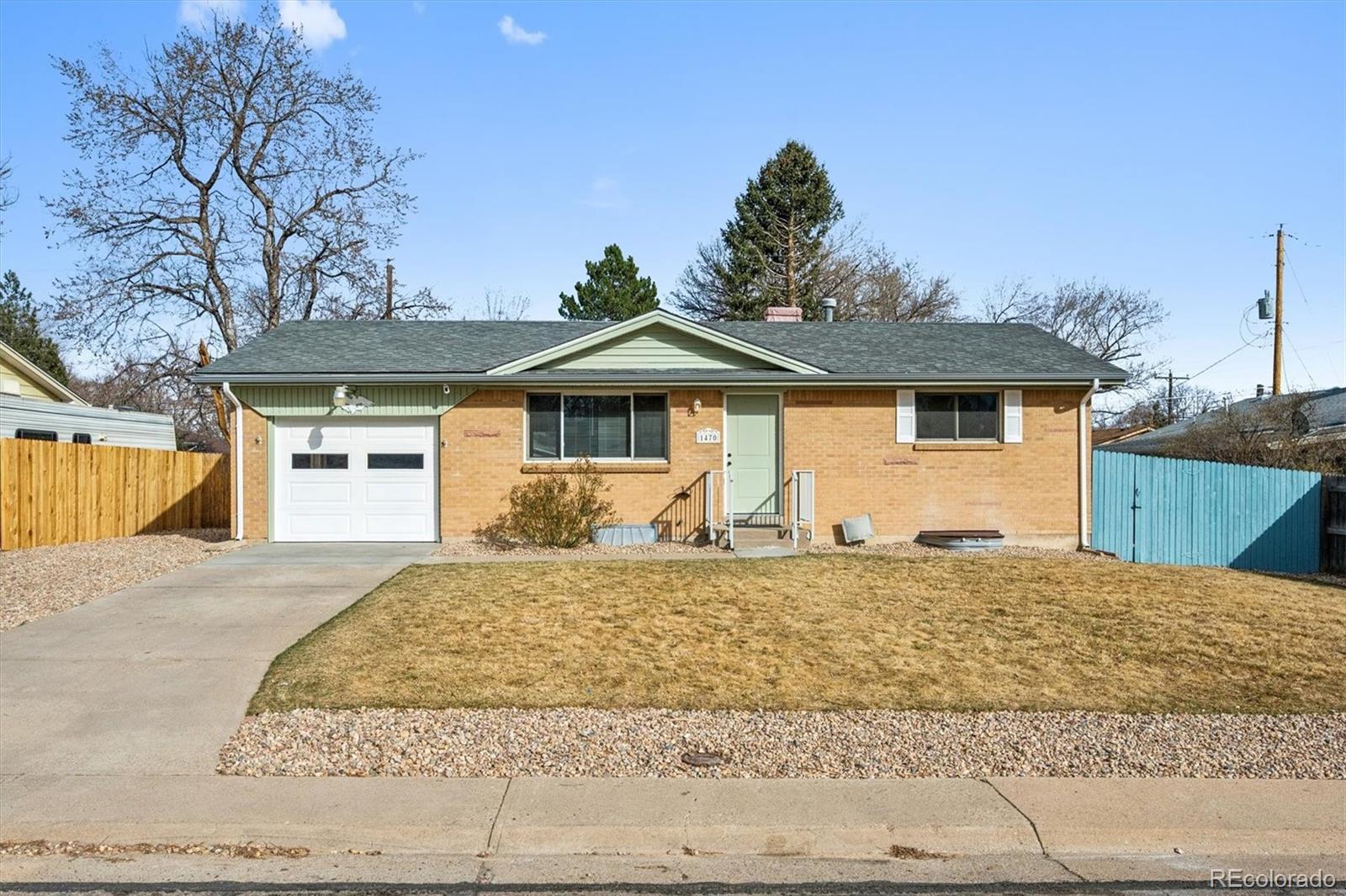 Lakewood Home | MLS #: 15744051470 S Cody Street, Lakewood Beds: 4 Baths: 2 Price: $589,975