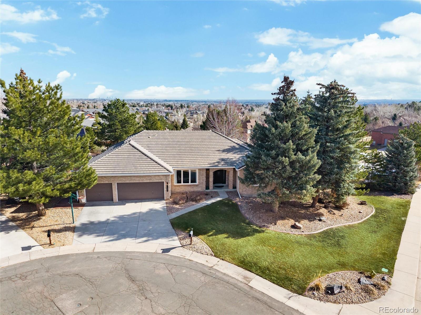 Ken Caryl Littleton Home | MLS #: 500052411369 W Park Range Road, Littleton Beds: 6 Baths: 6 Price: $1,175,000