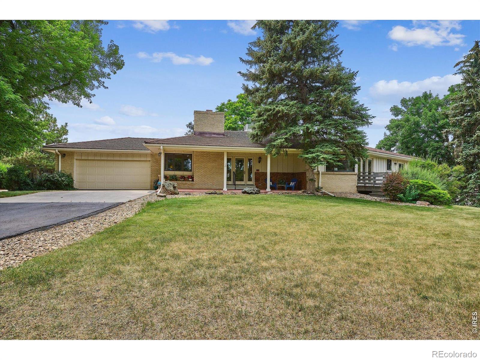  Golden Home | MLS #: 456789105280815020 W 58th Avenue, Golden Beds: 4 Baths: 4 Price: $1,285,000
