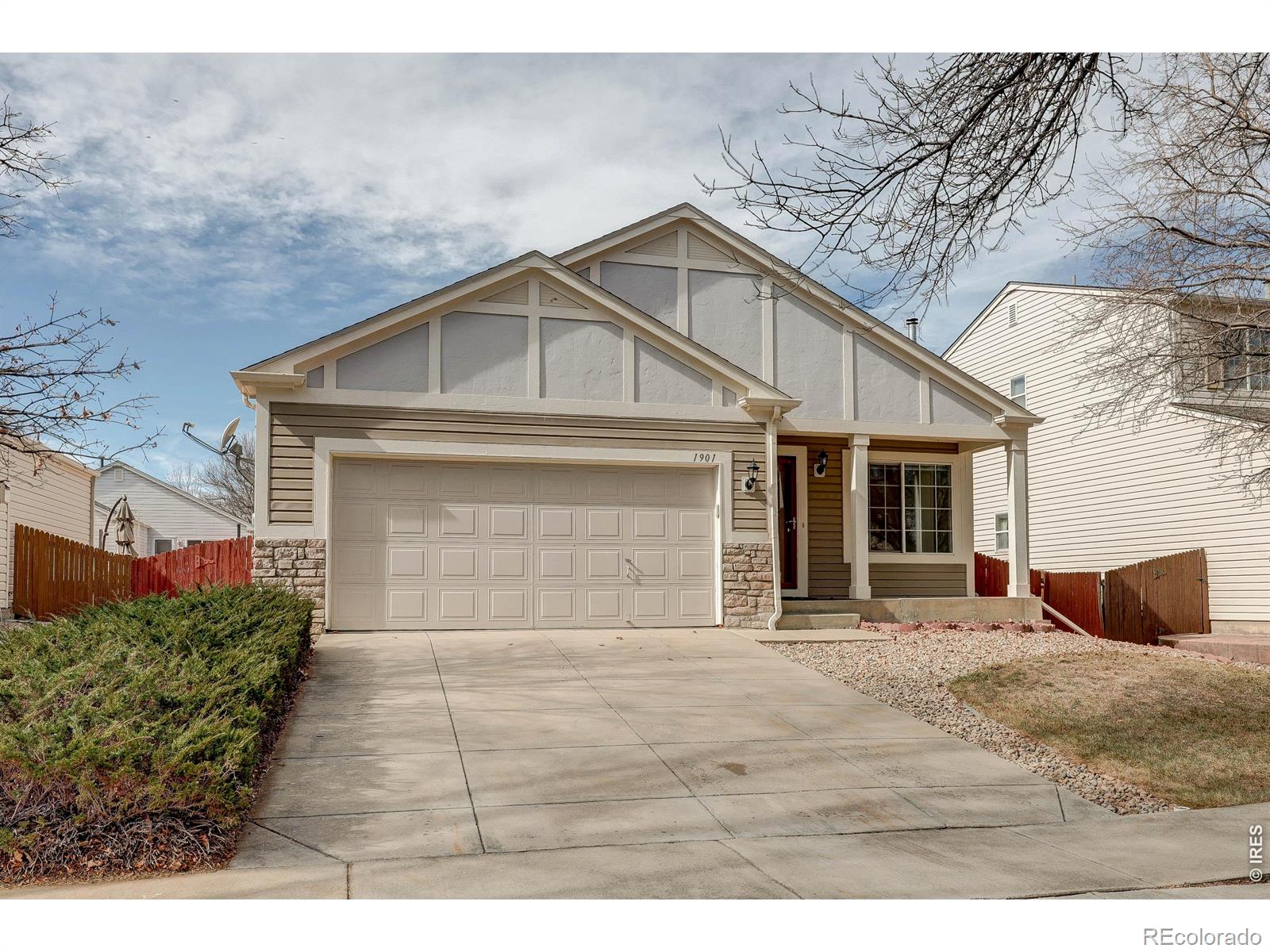 1901 fountain court, Longmont sold home. Closed on 2026-03-27 for $550,000.