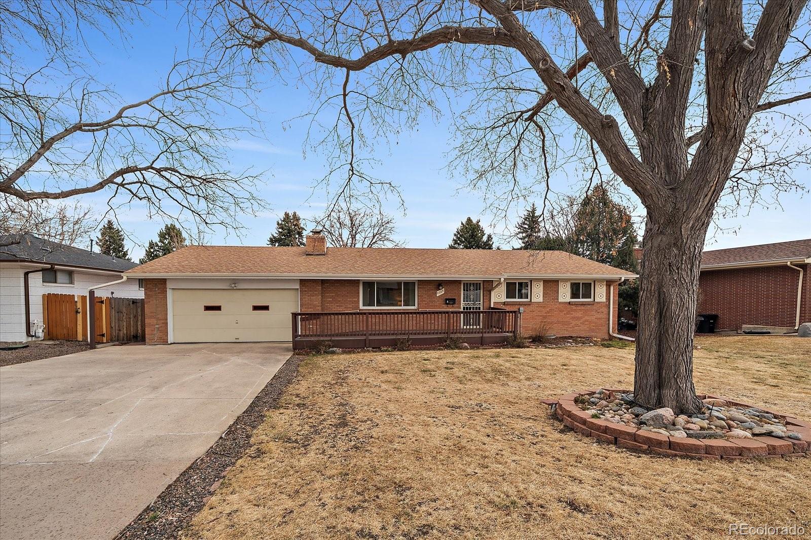 Lakeridge Denver Home | MLS #: 93998185005 W Lakeridge Road, Denver Beds: 3 Baths: 3 Price: $599,900