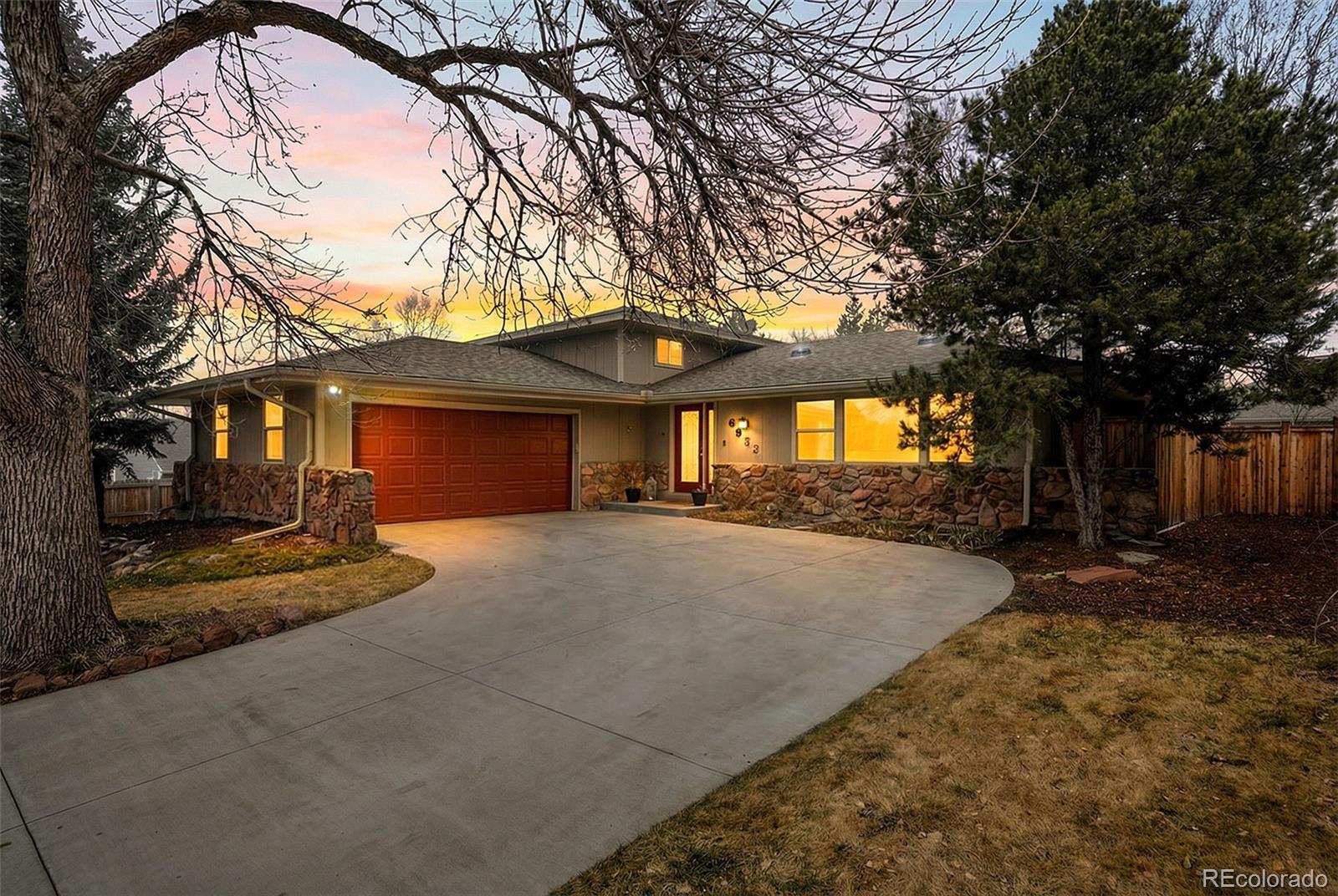 Heritage Place Centennial Home | MLS #: 33316056933 E Heritage Place, Centennial Beds: 4 Baths: 3 Price: $810,000