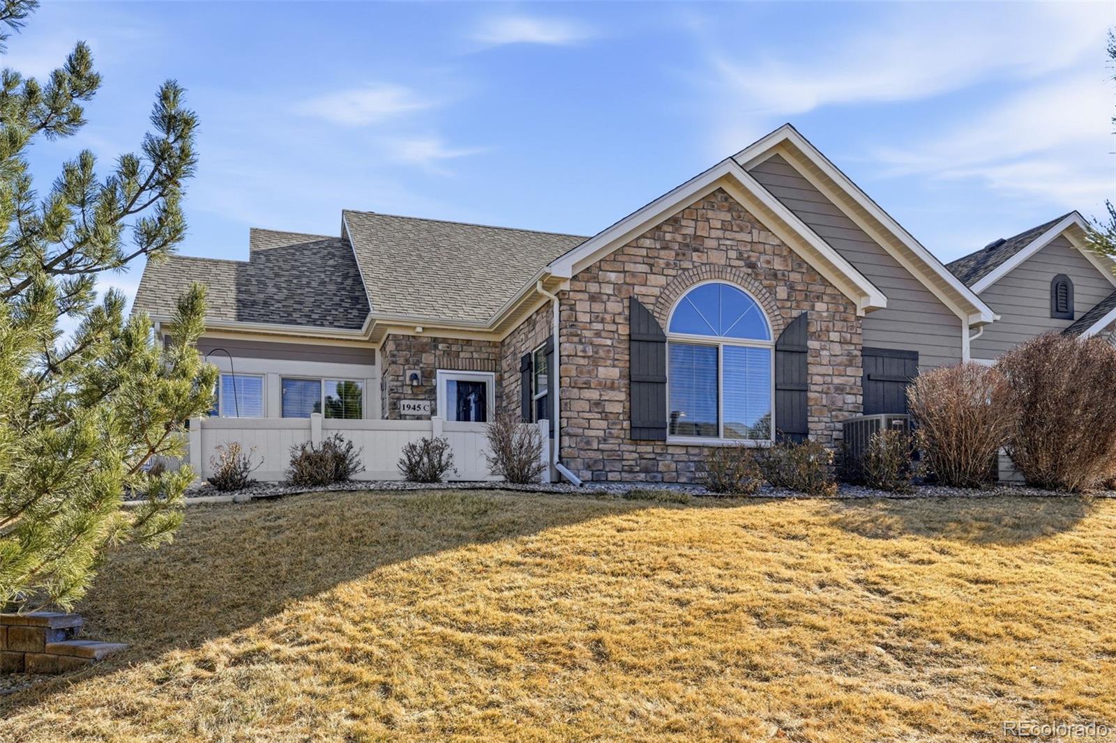 The Villas At Great Plains Aurora Condo / Townhome | MLS #: 54744861945 S Espana Court C, Aurora Beds: 2 Baths: 2 Price: $485,000