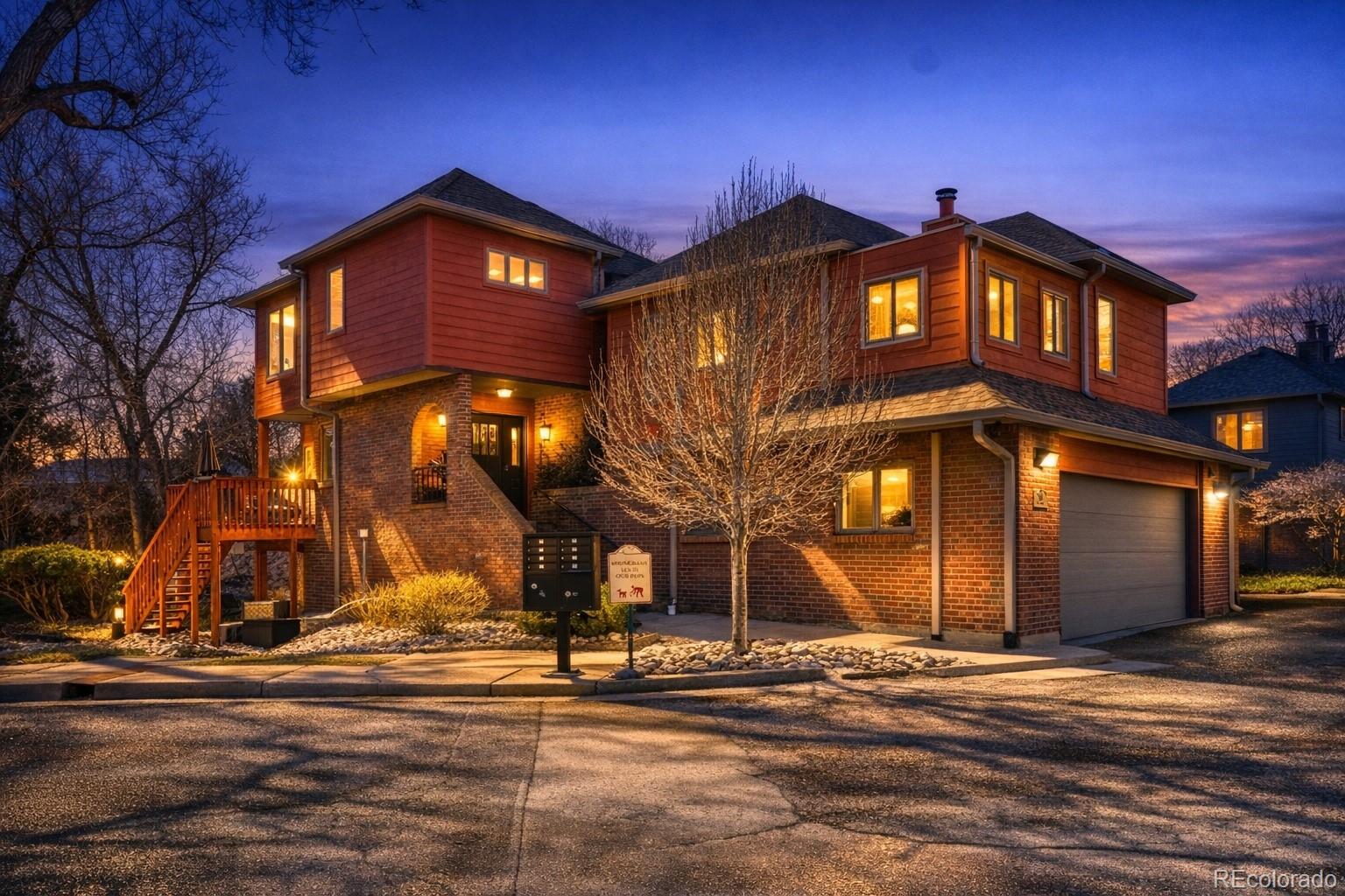  Lakewood Condo / Townhome | MLS #: 5246890771  Carr Street , Lakewood Beds: 3 Baths: 4 Price: $685,000