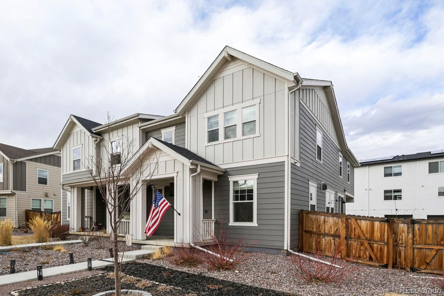  Broomfield Home | MLS #: 95135931986 W 166th Drive, Broomfield Beds: 3 Baths: 3 Price: $524,900